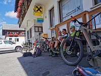 hier laden wir unsere Akkus auf (hätten die Tour aber auch ohne das Aufladen geschafft)